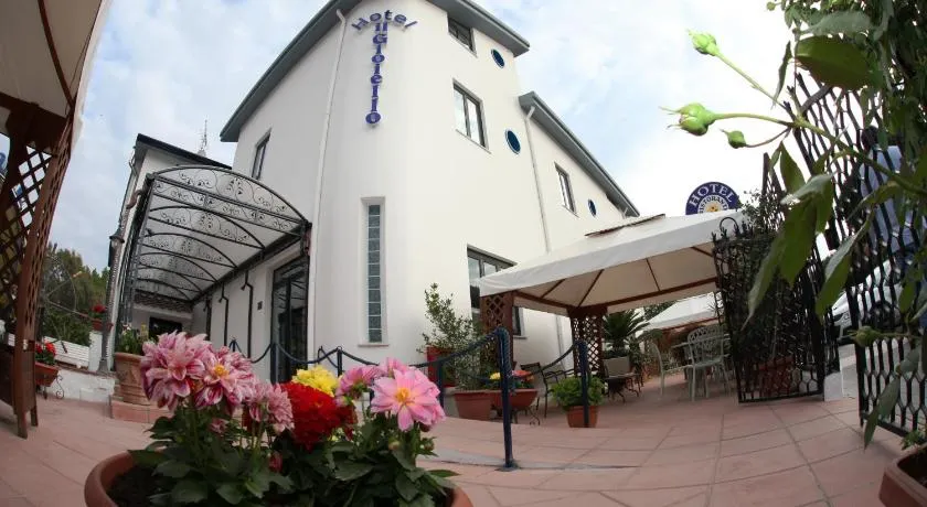 Hotel Il Gioiello - Image 1