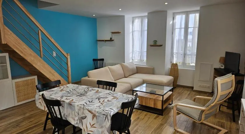 Vacances à 50m de la mer, dans un petit village ! - Image 1