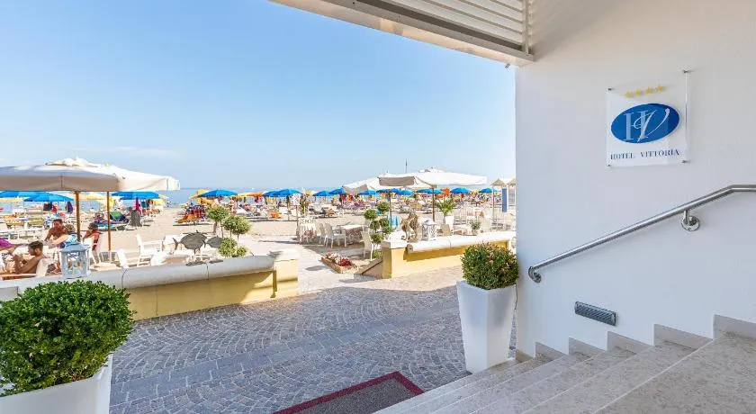 Hotel Vittoria - Image 1