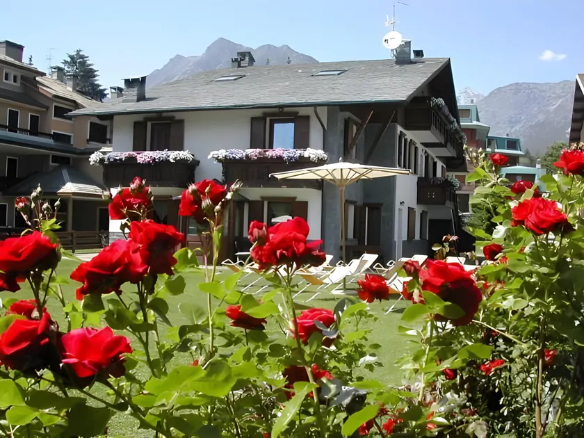 Chalet Gardenia - Image 1