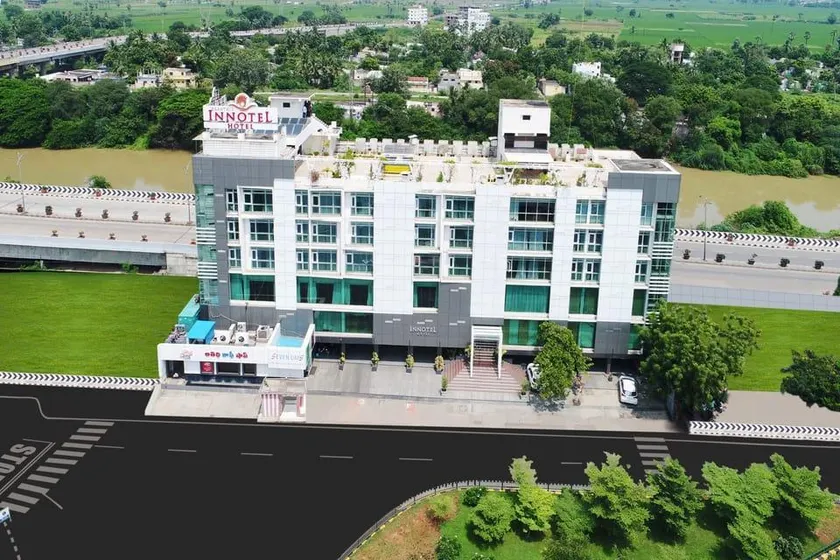 Innotel Hotel - Image 1