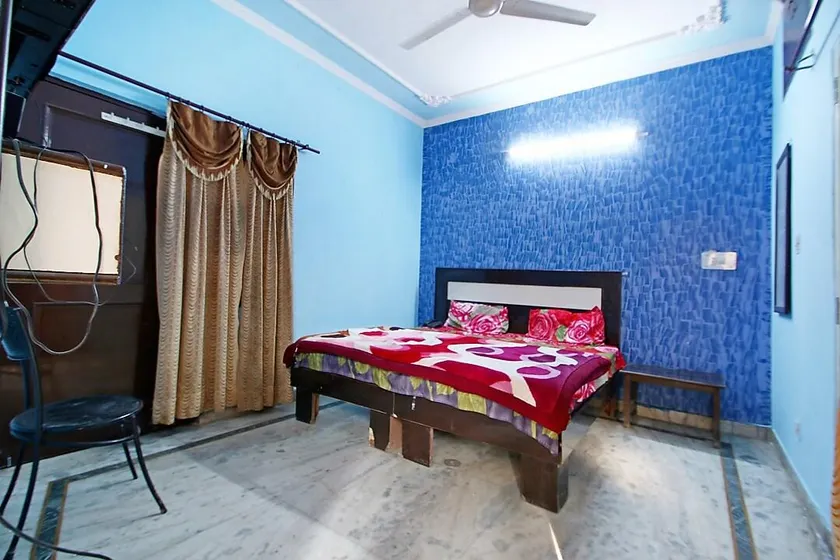 Hotel O Jot Palace - Image 1