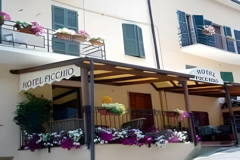 Hotel Picchio - Image 1