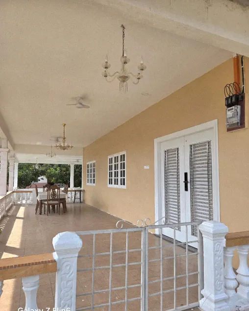dQaseh Villa Muar-Tangkak - MUSLIM Only Quiet Countryside Home, 1 minutes walk to Surau - Image 1