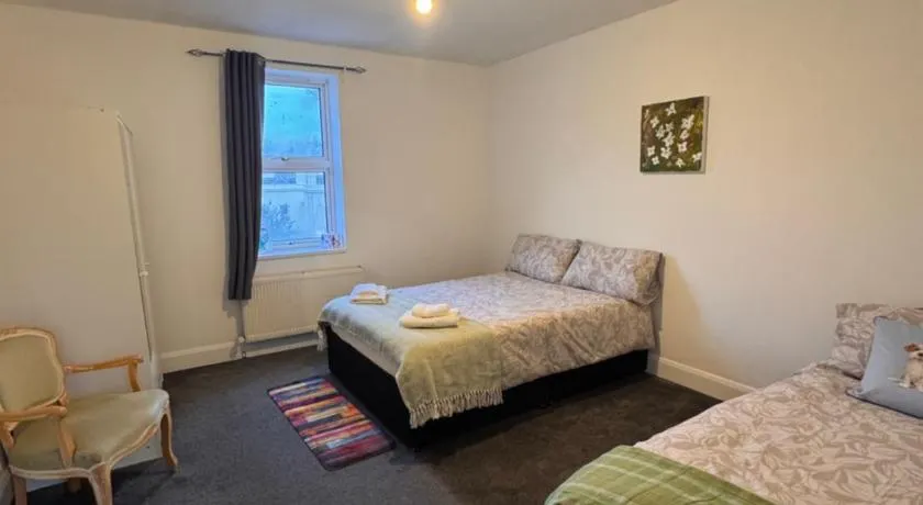 NextDoor Morden - Image 1