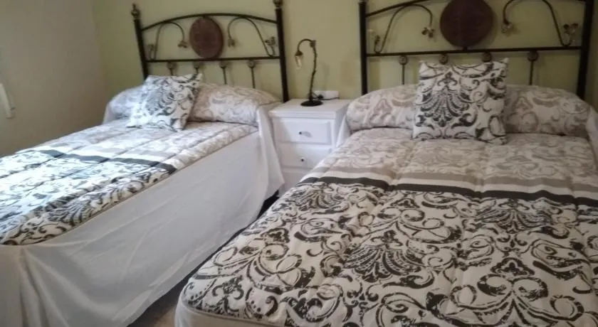 Apartamento Turistico La Victoria - Image 1