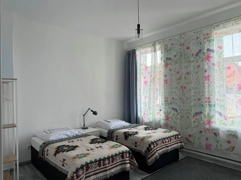 4 room new apartment center contactless  - Image 1