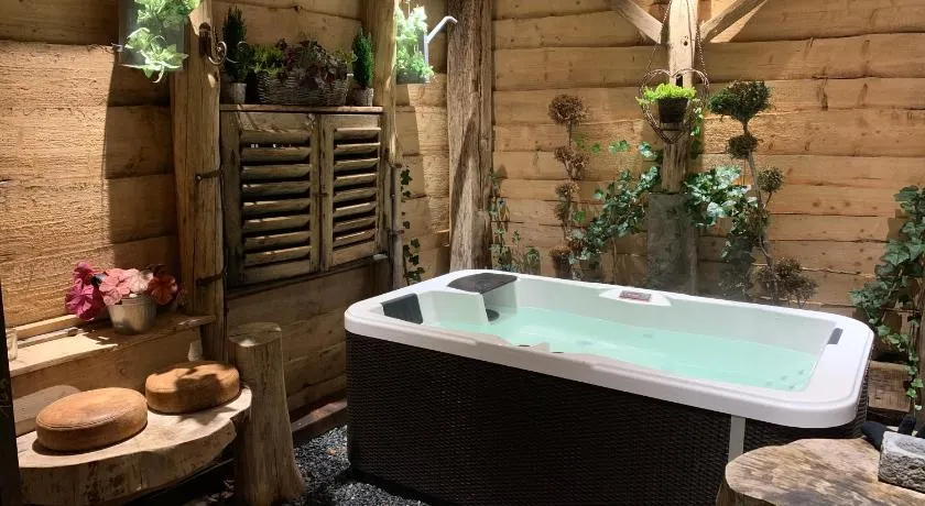 Boutique Cottage - Sauna and Jacuzzi - El Clandestino - Image 1