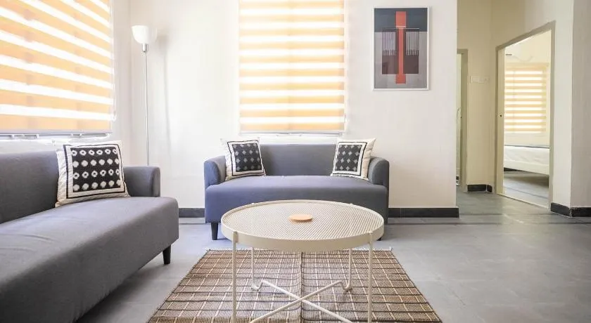 Neemtree Apartments - Image 1