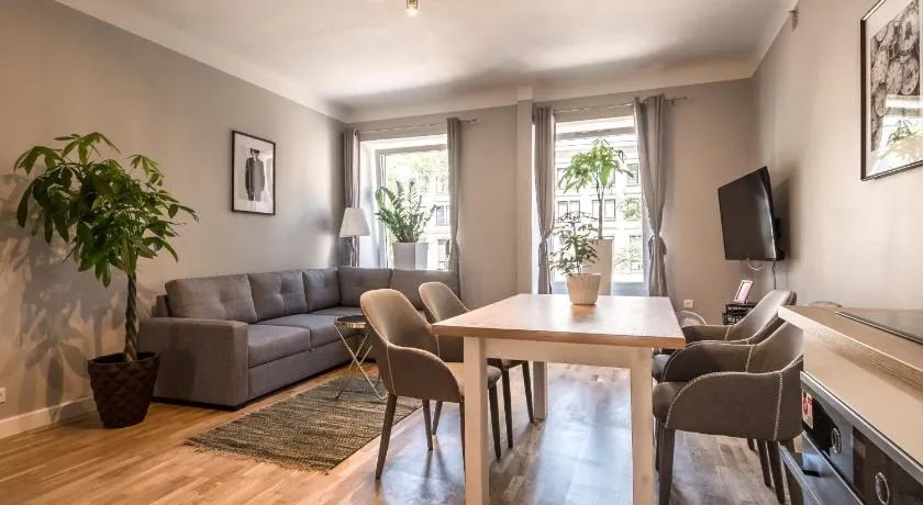 WHITE RESIDENCE 4rooms - CITY CENTER - Image 1