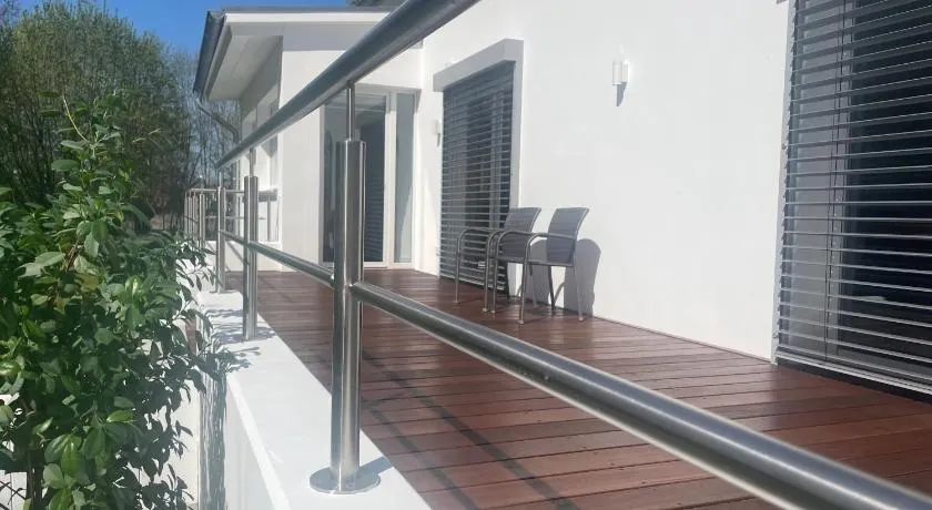 Appartement mit 2 Schlafzimmern und Terrasse - Image 1