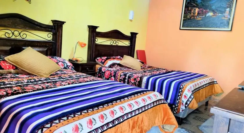 Hotel Casa Tecpán - Image 1