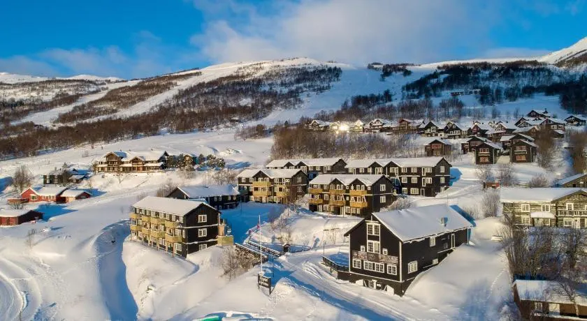 Oppdal Alpintun - Image 1