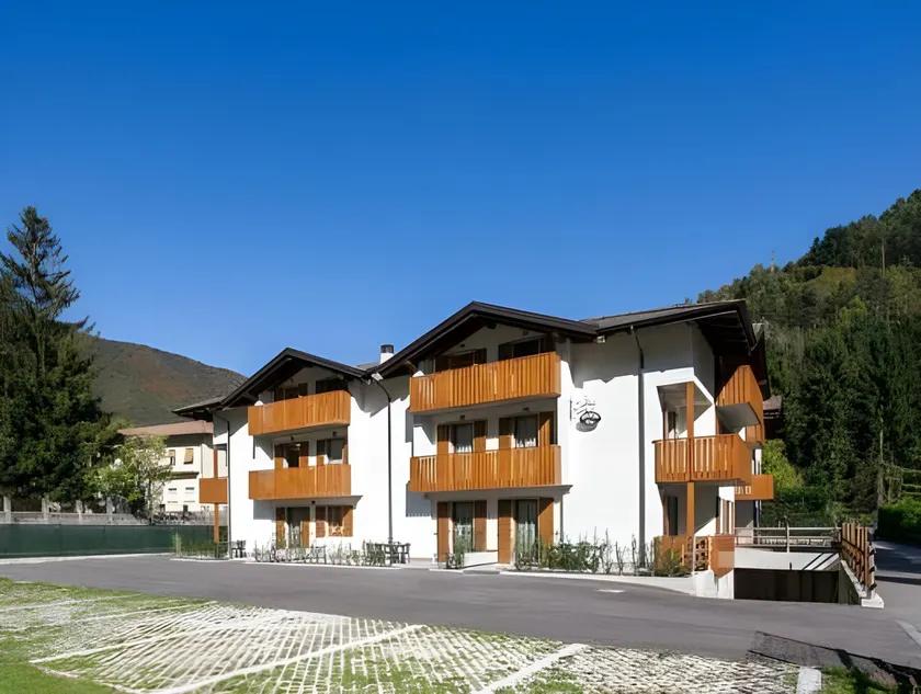 CROSINA HOLIDAY - Residence Toli - Image 1
