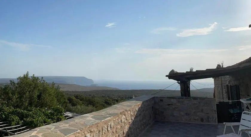 Πετροχτιστο Ρηνιω - Image 1