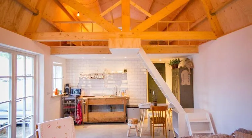 Joans B&B - Image 1