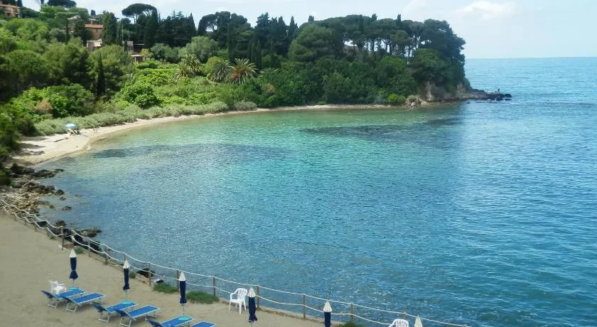 La casetta in piazza - Image 1