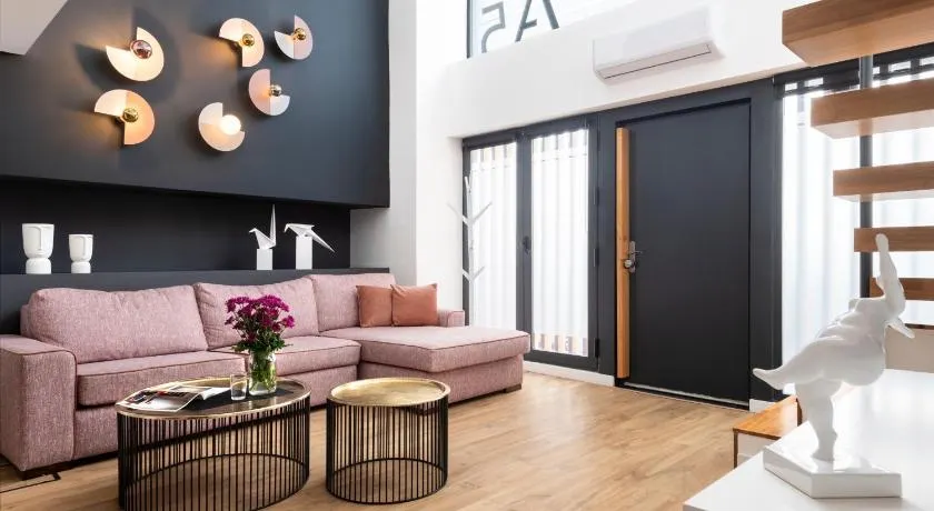Magno Urban Suites Murillo Gardens - Image 1