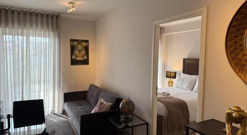 ML Apartments Avenue - Image 1