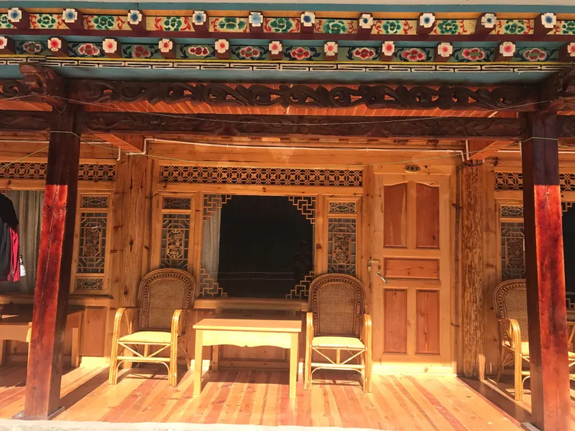TIBET Guest house 虎跳峡卓玛客栈 - Image 1