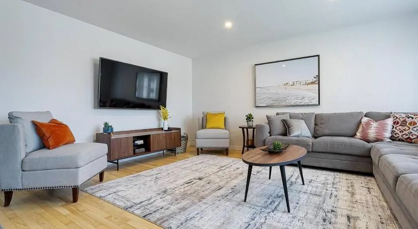 La Riviera - Cottage in the City - Image 1