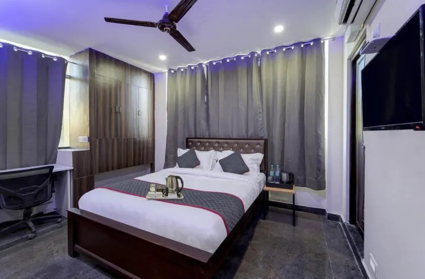 REDFOX HOTEL - NEAR US BIOMETRIC - Image 1