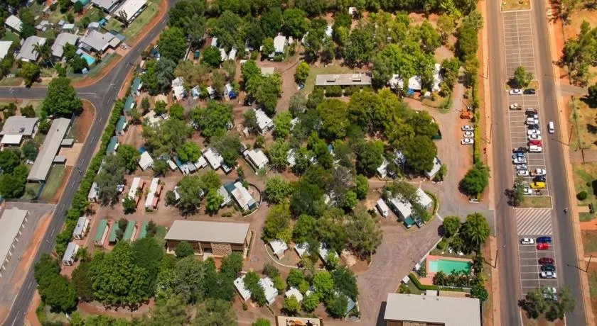 Mount Isa Caravan Park - Image 1