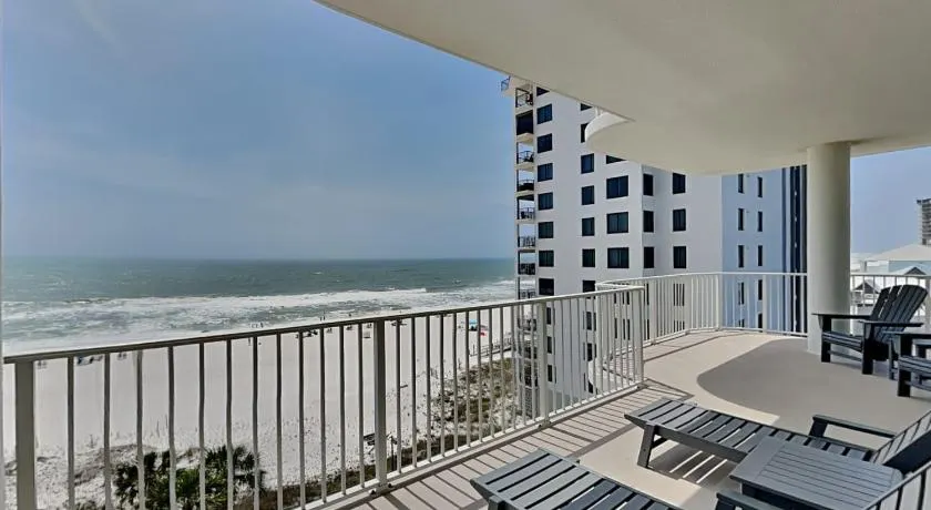 Regency Isle Unit 307 - Image 1