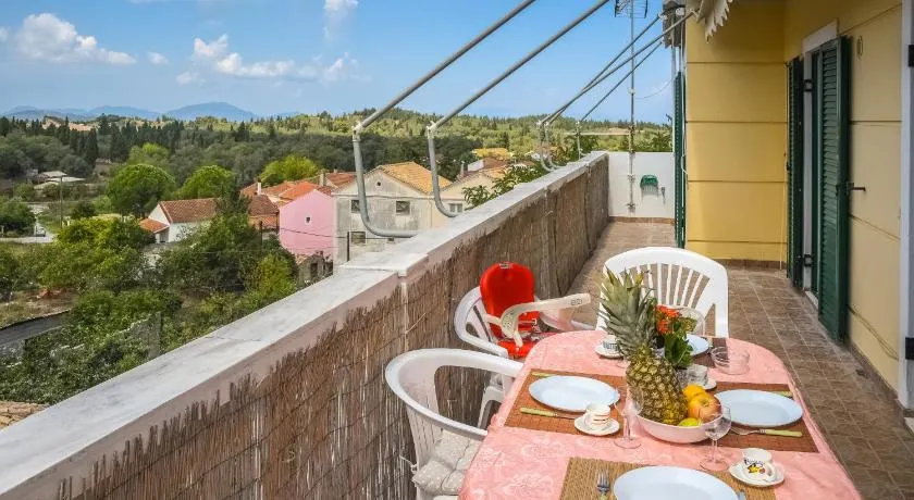 Modern flat with beautiful views in south of Corfu - Image 1