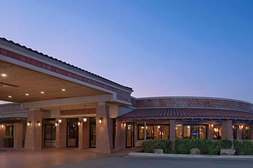 Stevens Inn - Image 1