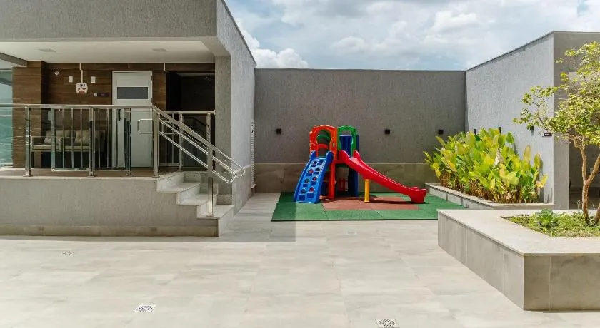 Aptos em Prédio com Piscina e Academia - GRL - Image 1