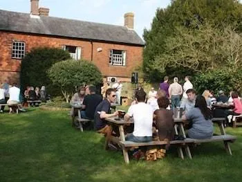 The Greyhound Inn - Image 1