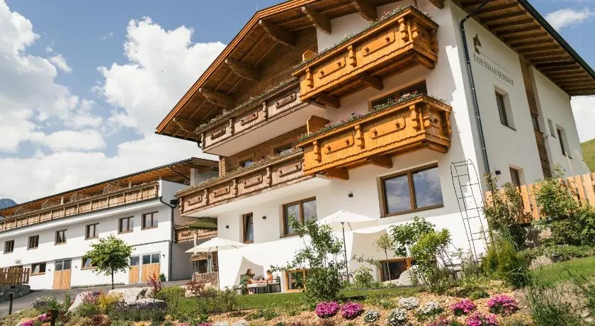 Edenhauserhof - Image 1