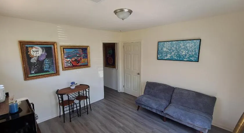 The Gallery Suite - Image 1