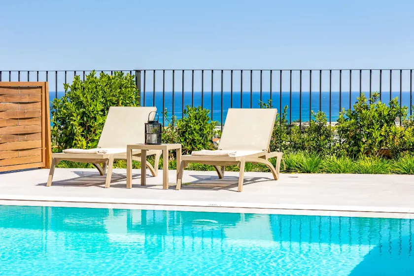Kamelia Villa 2 - Image 1
