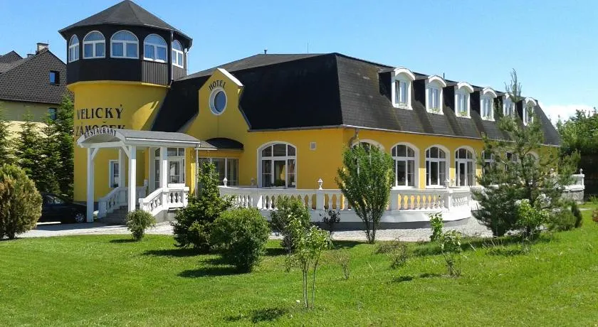 Ubytovanie Poprad Velický Zámoček - Image 1