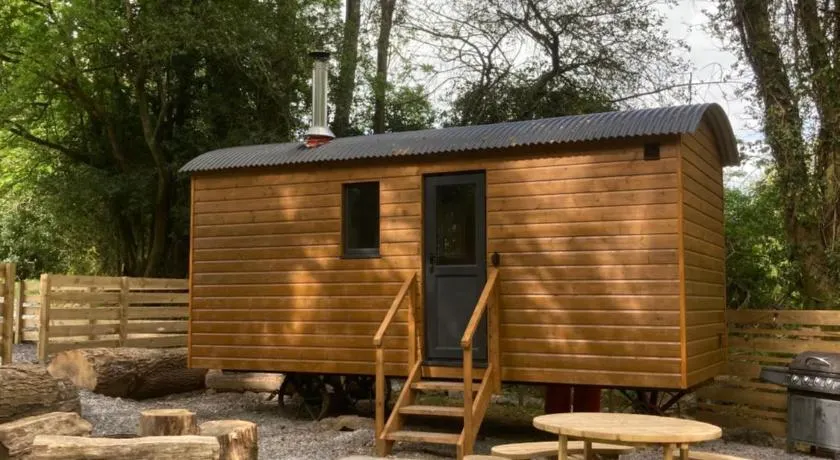 Herdwick Shepherd Hut - Image 1