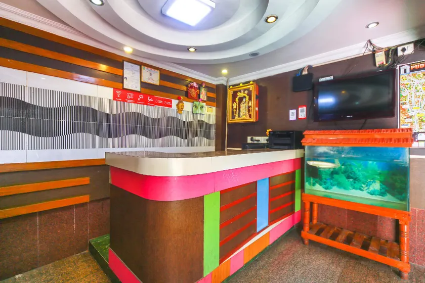 Hotel O Gnana S.R.M Residency - Image 1