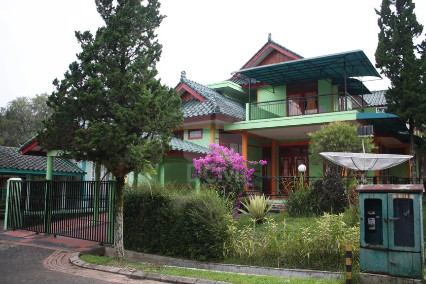 Villa Kota Bunga Camelia - Image 1