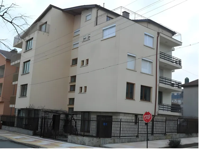 Paunovi Guest House - Image 1