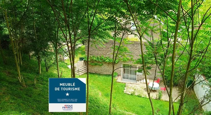 Logement entier dans village calme - Image 1