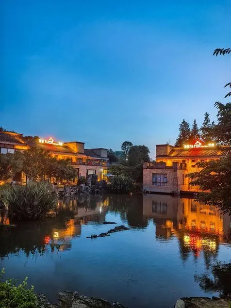 Guiyang Manxuan Homestay (Qingyan Ancient Town) - Image 1