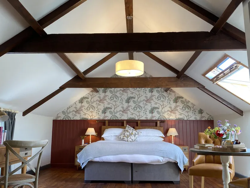 The Countryman Inn - Image 1