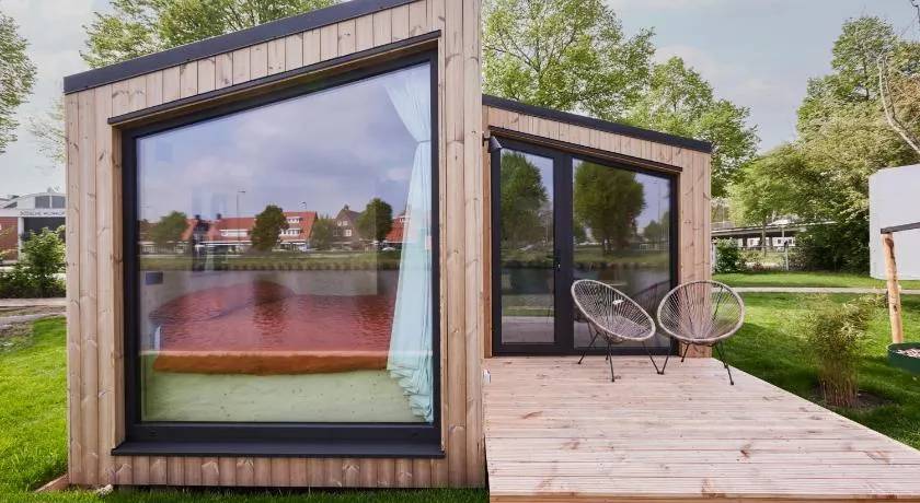 Tetris Tiny House - Image 1