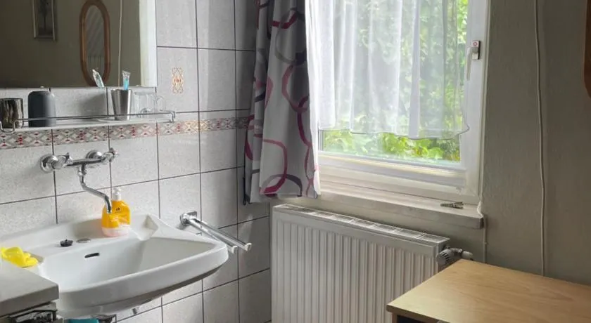 Privatzimmer - Image 1