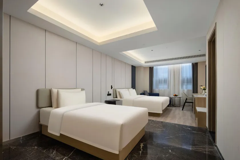 Atour X Hotel Ma'anshan City Center Yushan East Road Subway Station - Image 1