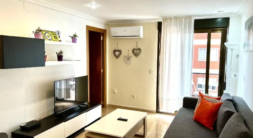 Moderno y acogedor apartamento para 6 personas - Image 1