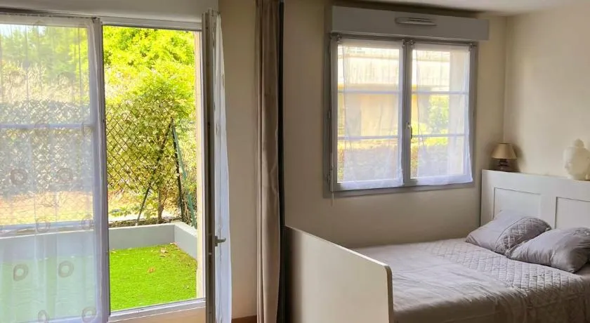Appartement Disneyland Paris, Val d'Europe, parking, 500m gare Val d'Europe - Image 1
