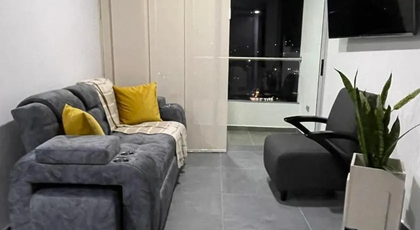Amplio y acogedor Apartamento en Sabaneta cerca al parque - Image 1