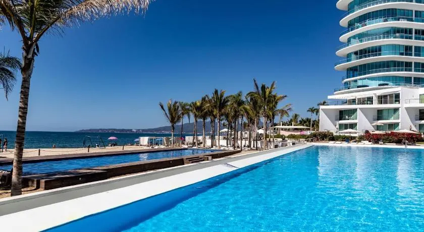 Brand New Condo Aria Ocean 614 by Kivoya - Image 1